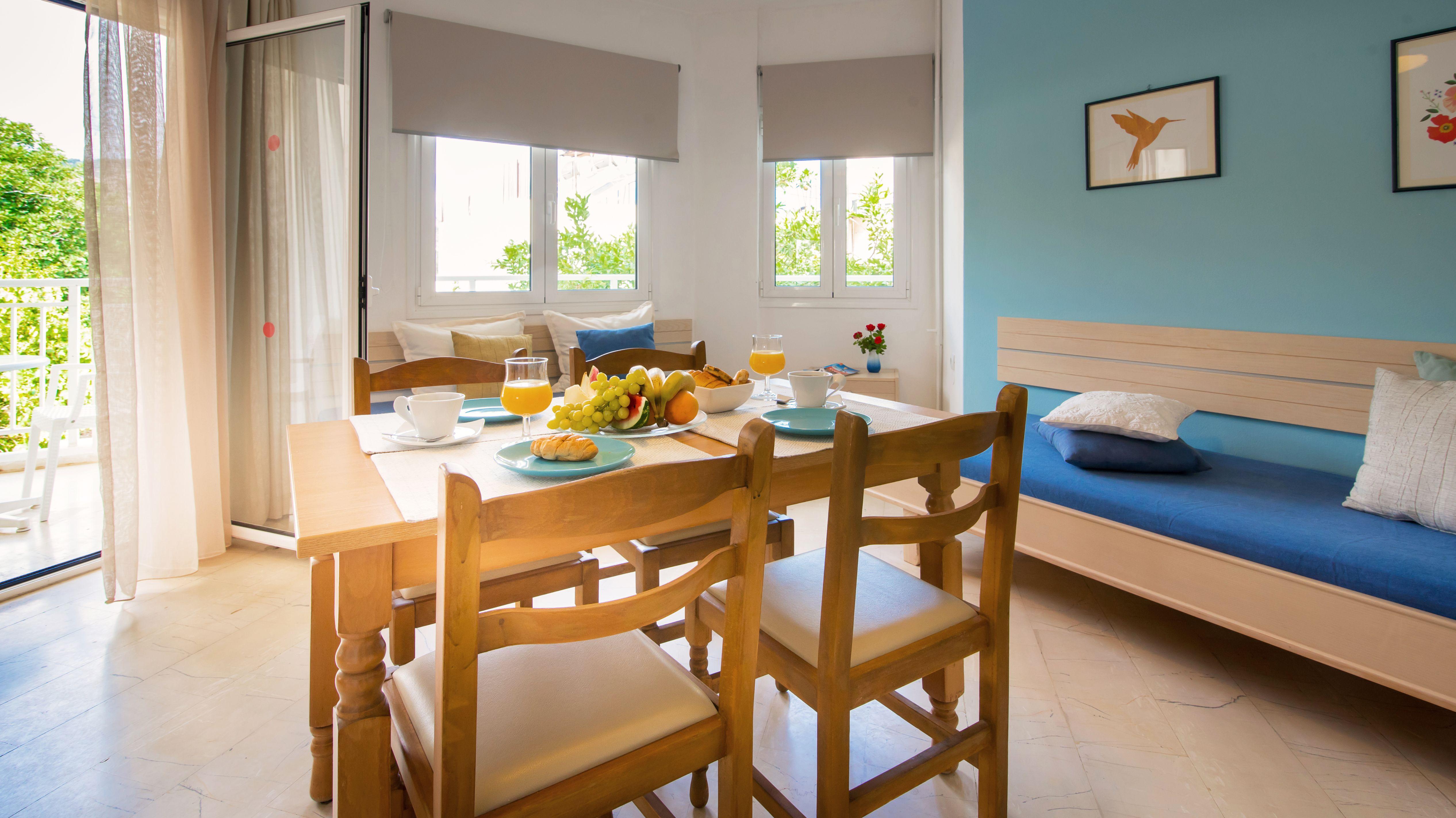 Melissa Apartments, Studios & Suites Malia Exteriör bild
