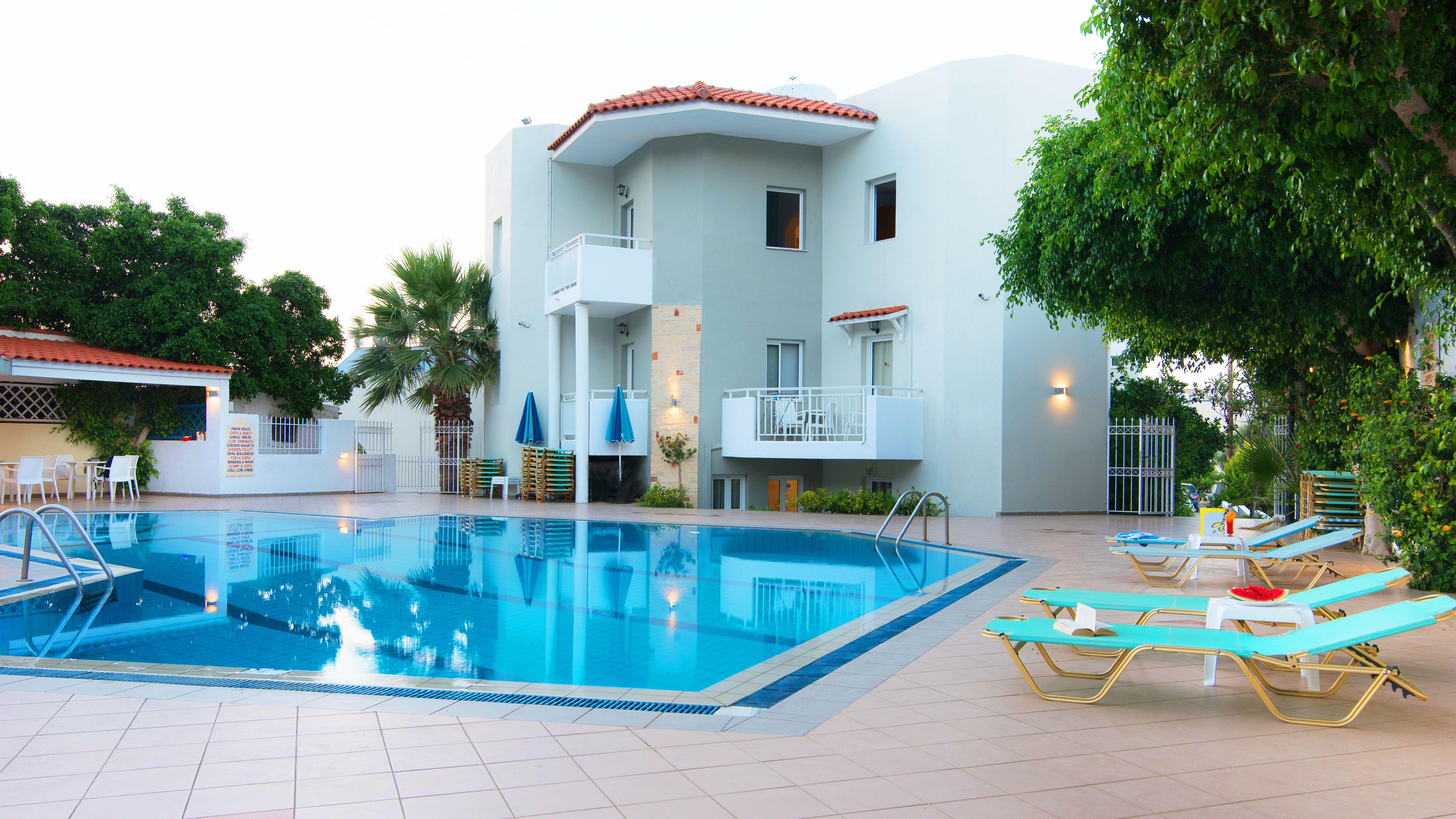Melissa Apartments, Studios & Suites Malia Exteriör bild