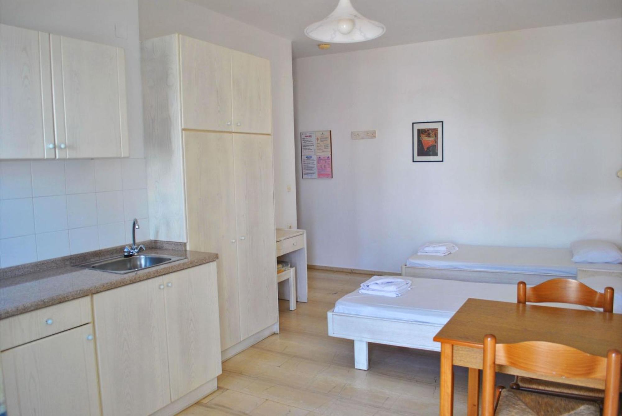 Melissa Apartments, Studios & Suites Malia Rum bild