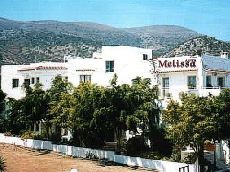 Melissa Apartments, Studios & Suites Malia Exteriör bild